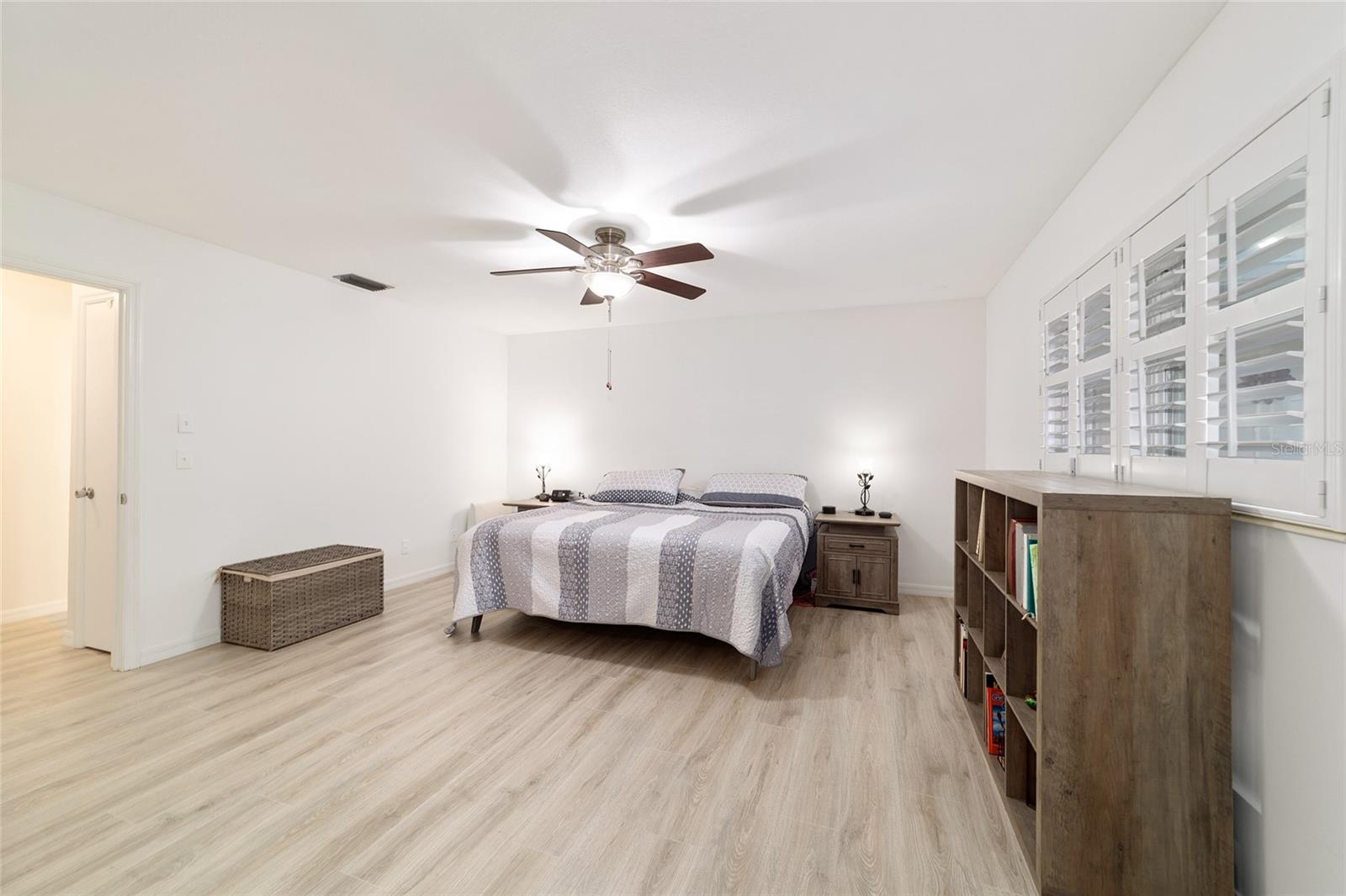 ON TOP OF THE WORLD - Residential