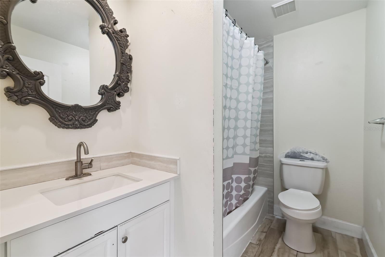 PACKARDS 1ST ADD TO MIDWAY - Residential