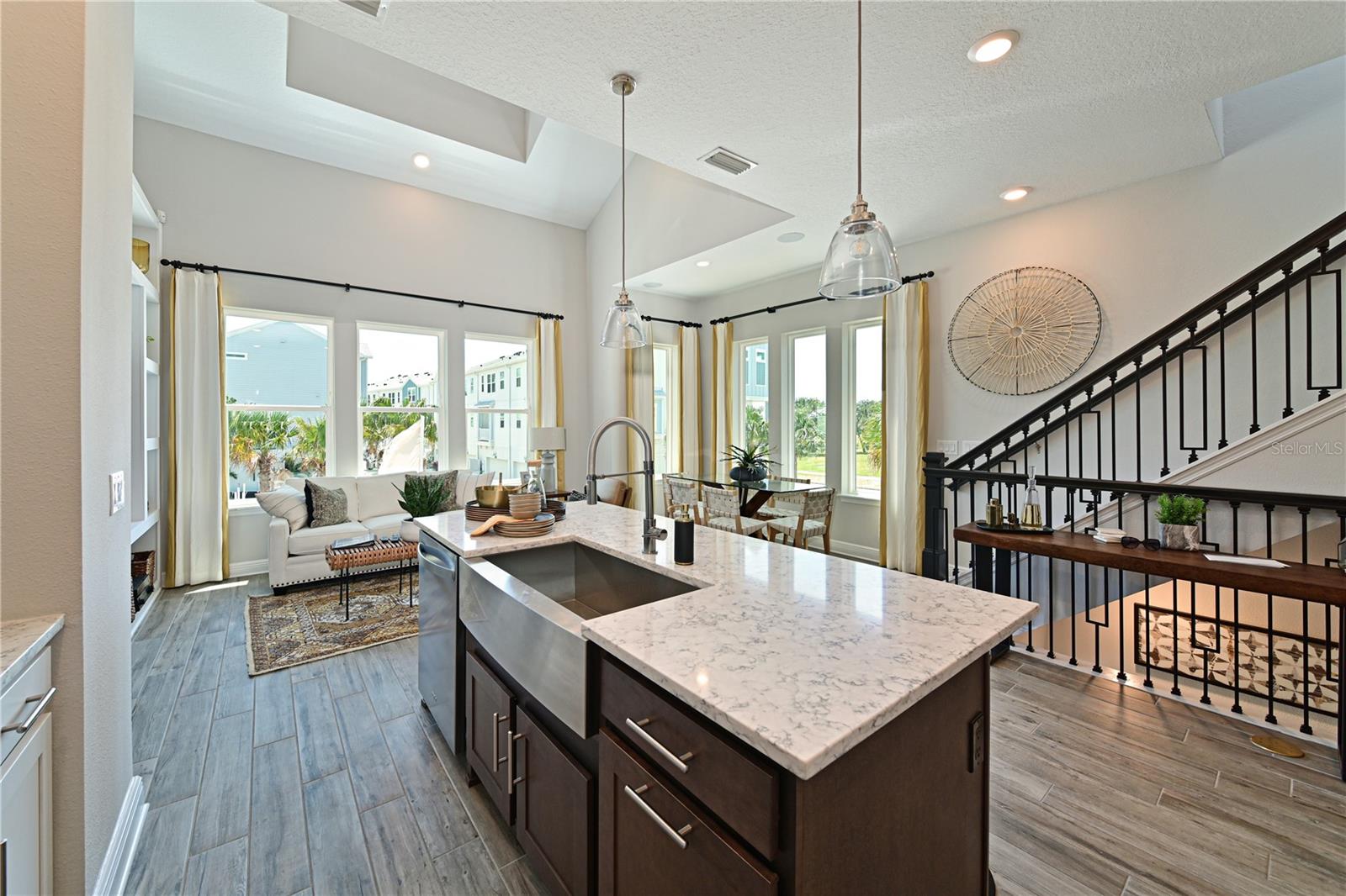 2401 EZZELL COURT
