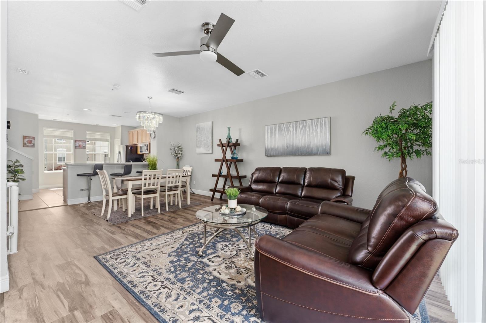 BAYSHORE/VISTA CAY PH 3 - Residential