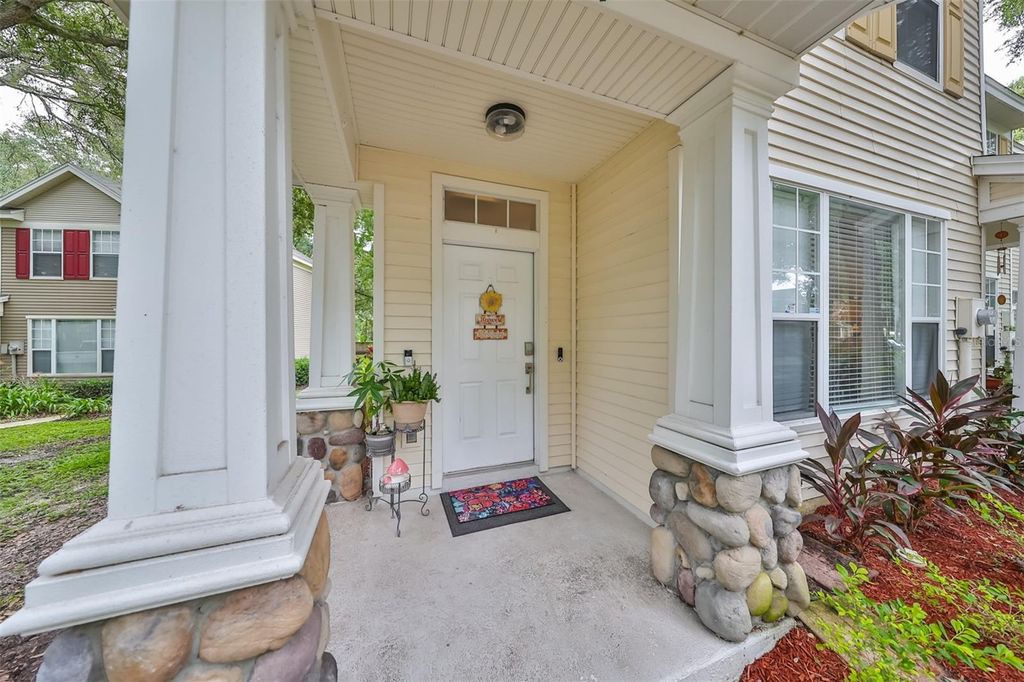 Photo of 2127 Golden Oak Lane, Valrico, FL 33594 (MLS # TB8477191)