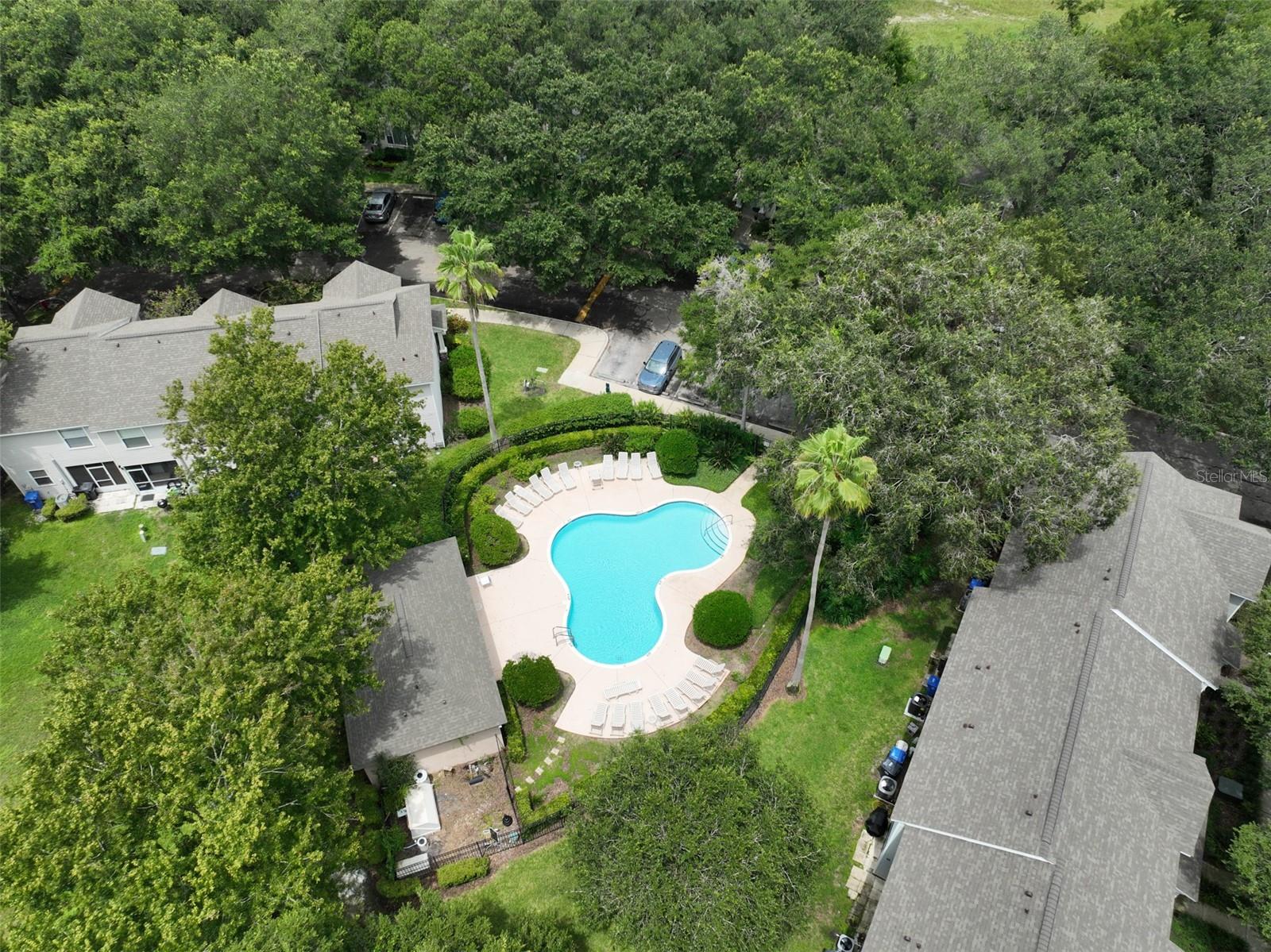 OAK VALLEY TWNHMS - Residential