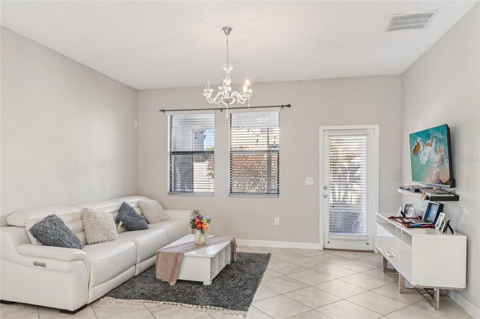 1537 TALLULAH TERRACE