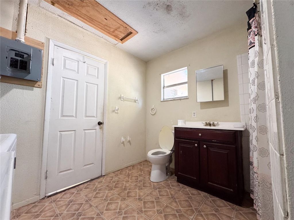 Photo of 1936 N Allendale Avenue, Sarasota, FL 34234 (MLS # A4681341)