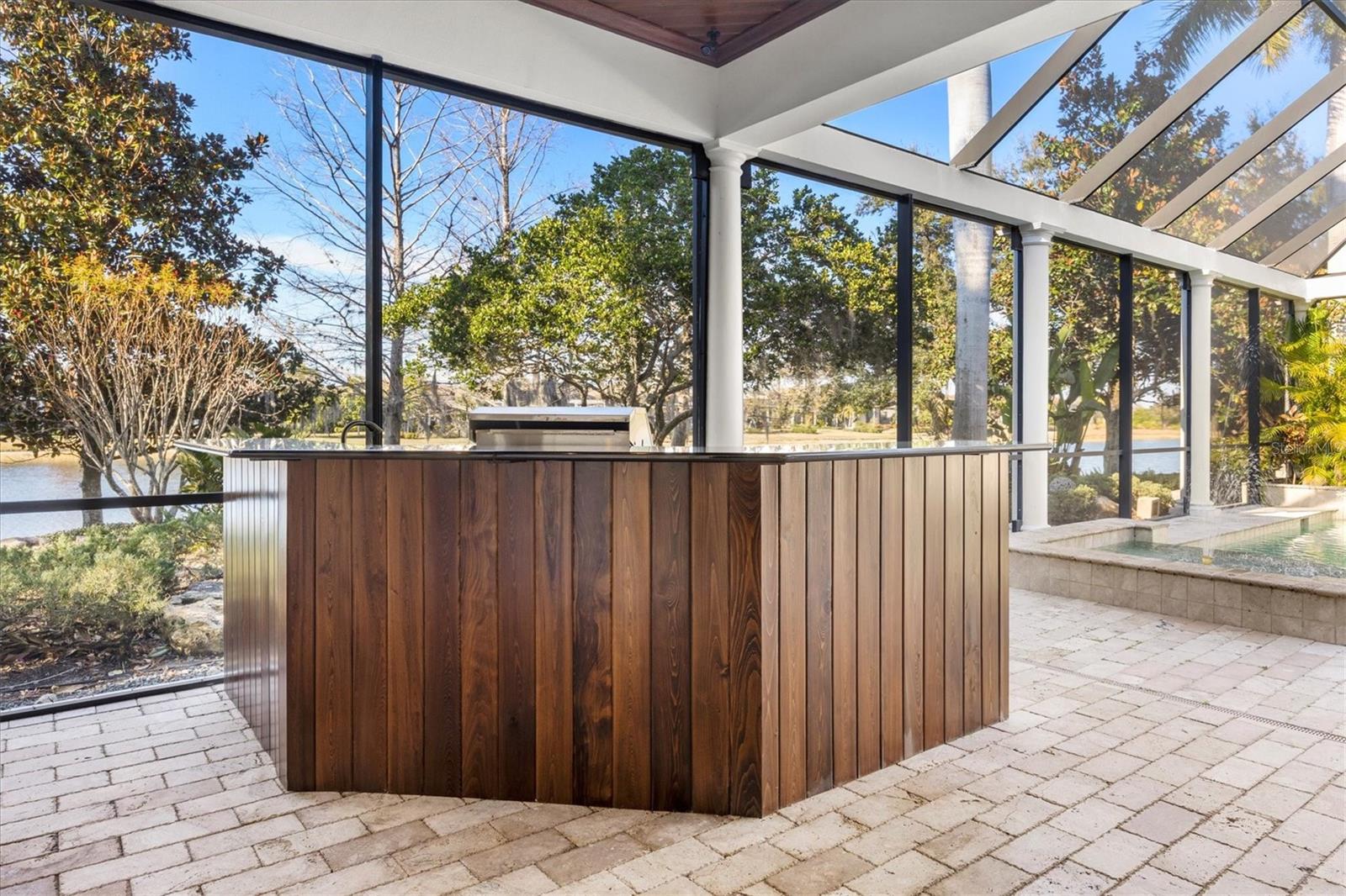 LAKE CLUB - Residential