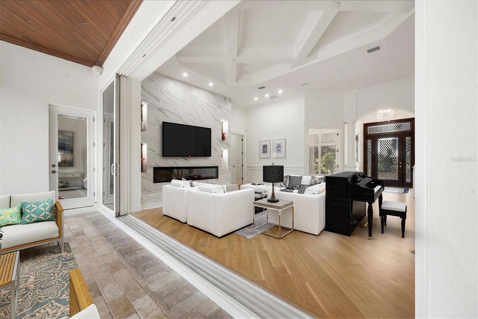 LAKE CLUB - Residential