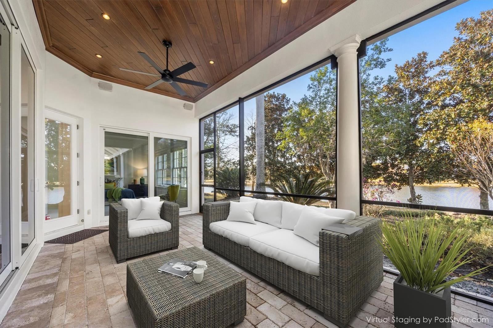 LAKE CLUB - Residential