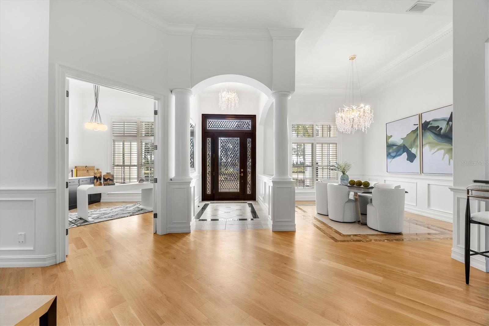 LAKE CLUB - Residential