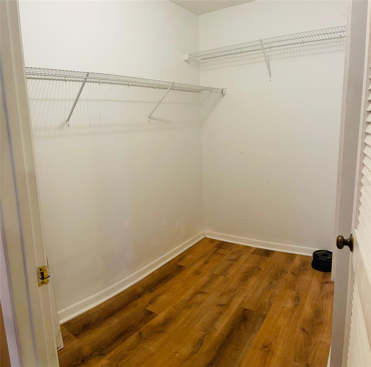 SAVANNAHS CONDO SEC 1 PH 1-H - Residential