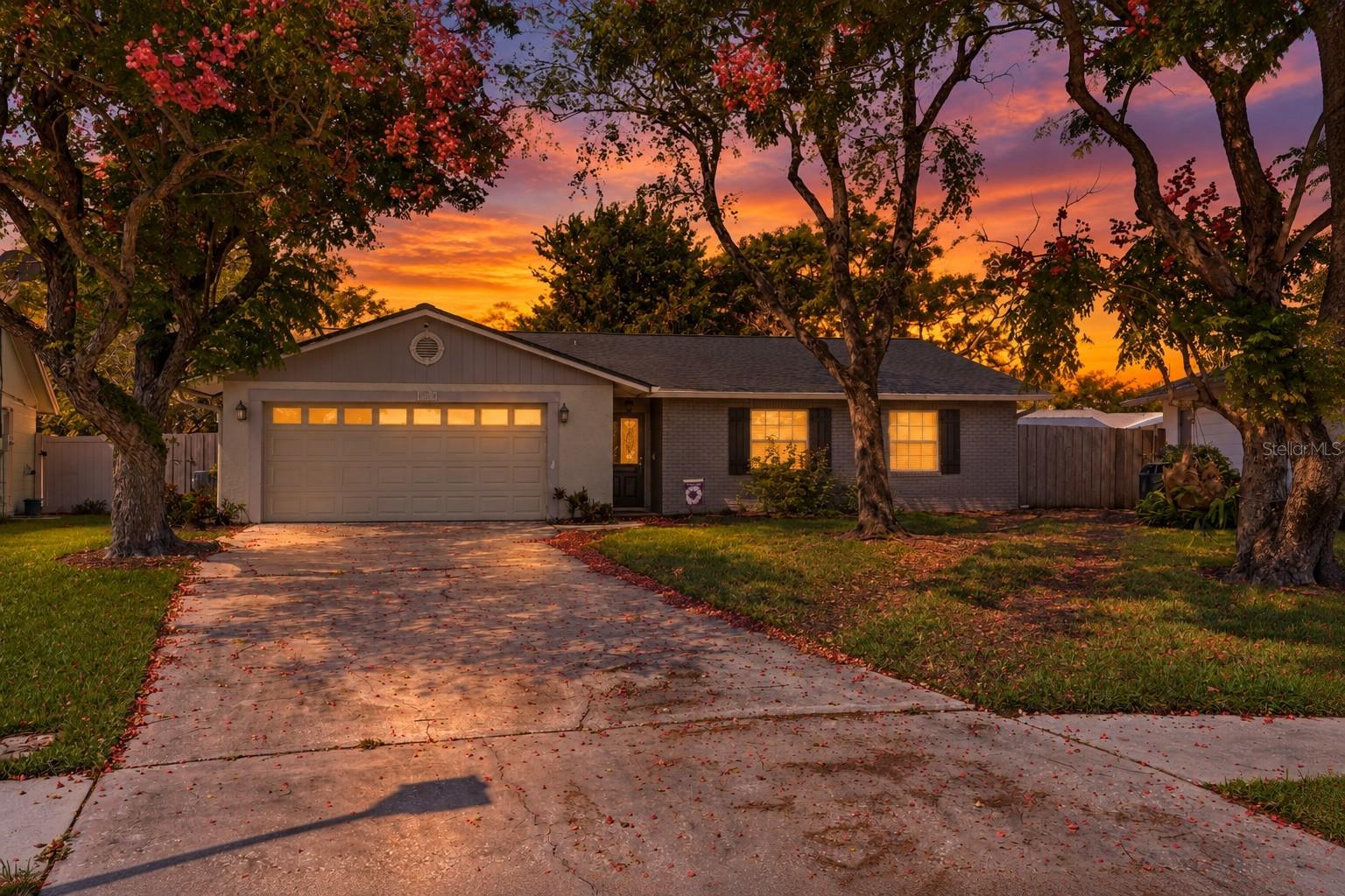2353 BAYSWATER COURT
