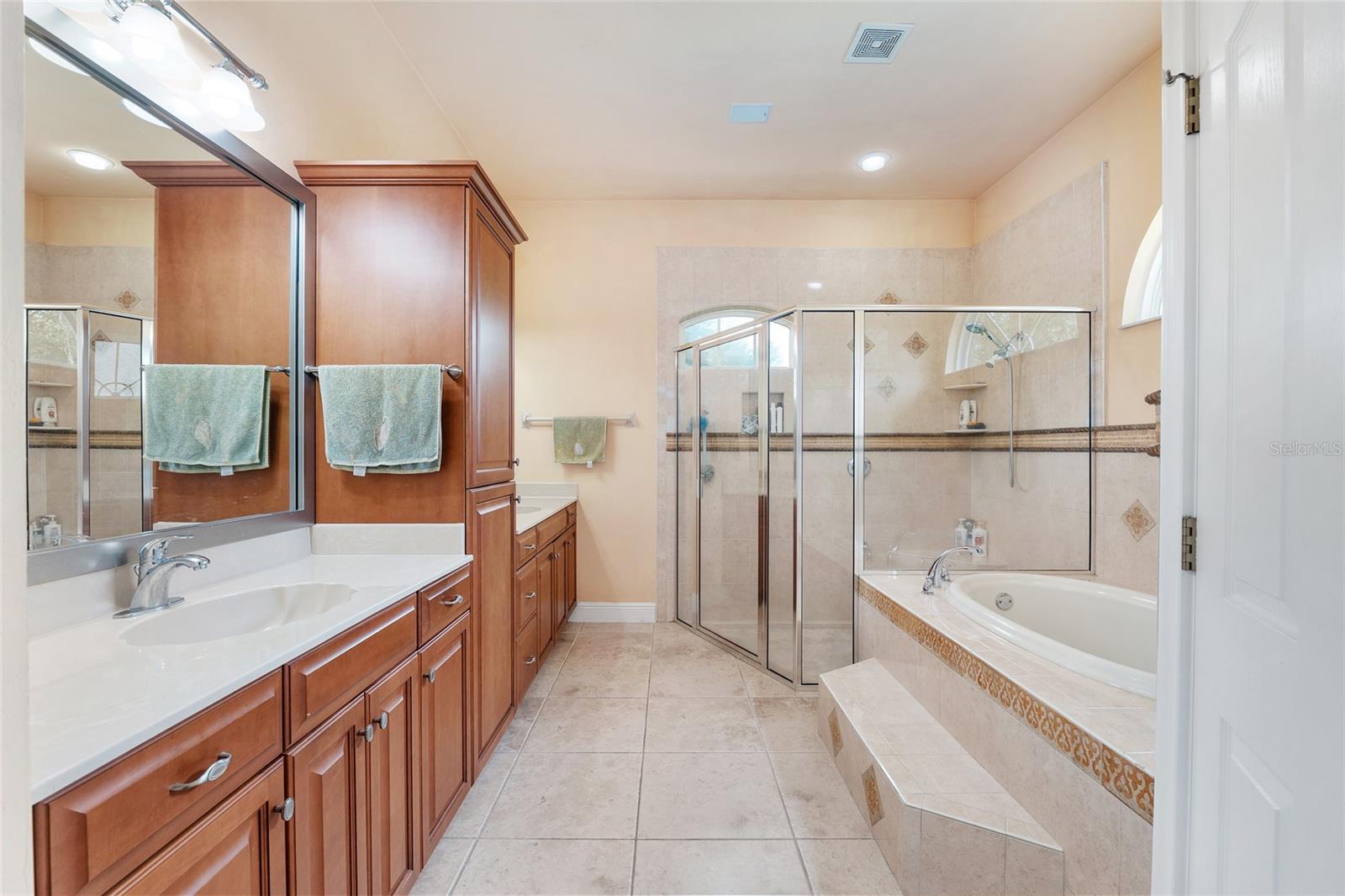 COBBLEFIELD - Residential