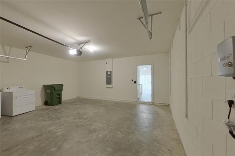Tiny photo for 32005 Katelin Circle, Leesburg, FL 34748 (MLS # O6416428)