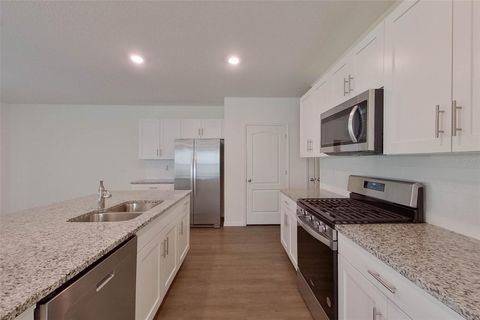 Tiny photo for 32005 Katelin Circle, Leesburg, FL 34748 (MLS # O6416428)