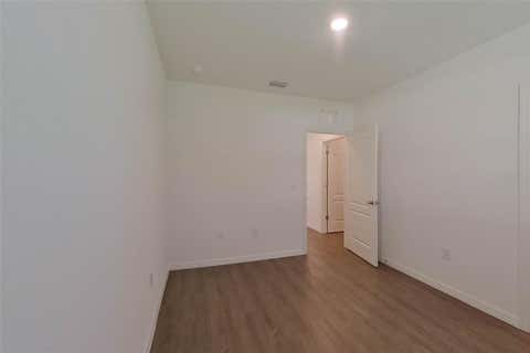 Tiny photo for 32005 Katelin Circle, Leesburg, FL 34748 (MLS # O6416428)