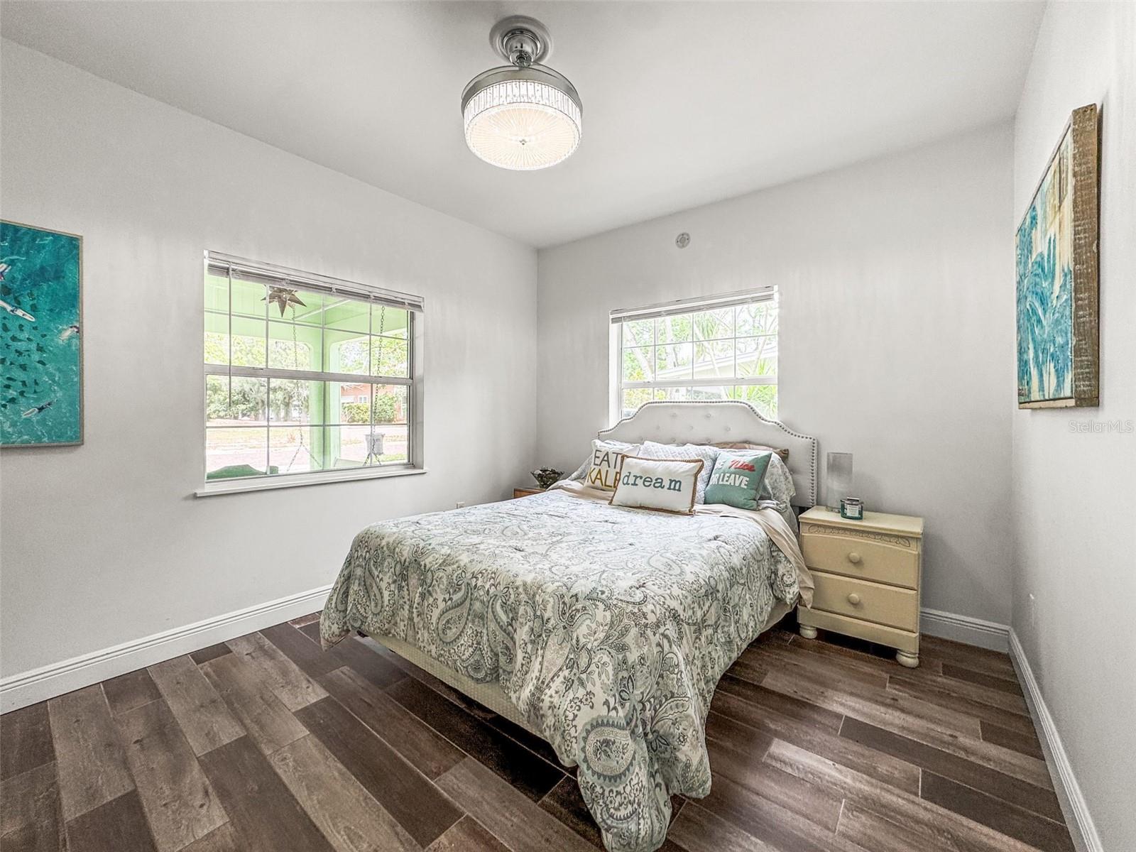 GROVE TERRACE - Residential