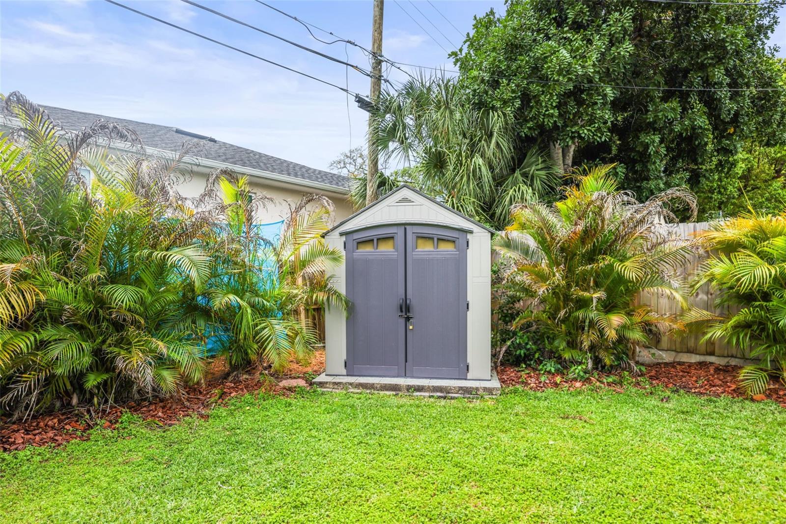 GROVE TERRACE - Residential