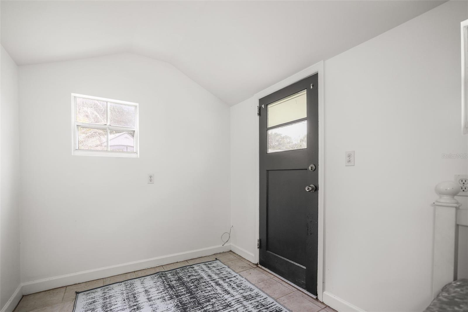 GROVE TERRACE - Residential