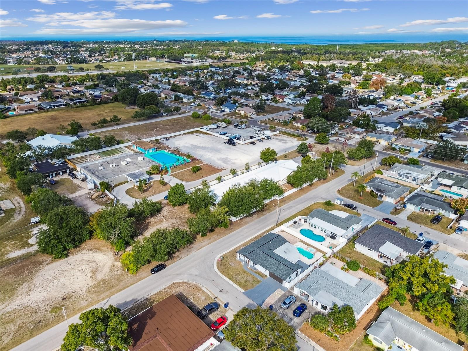 ALOHA GARDENS - Residential