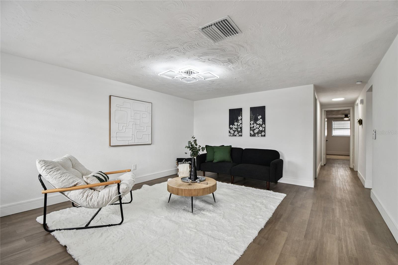 ALOHA GARDENS - Residential