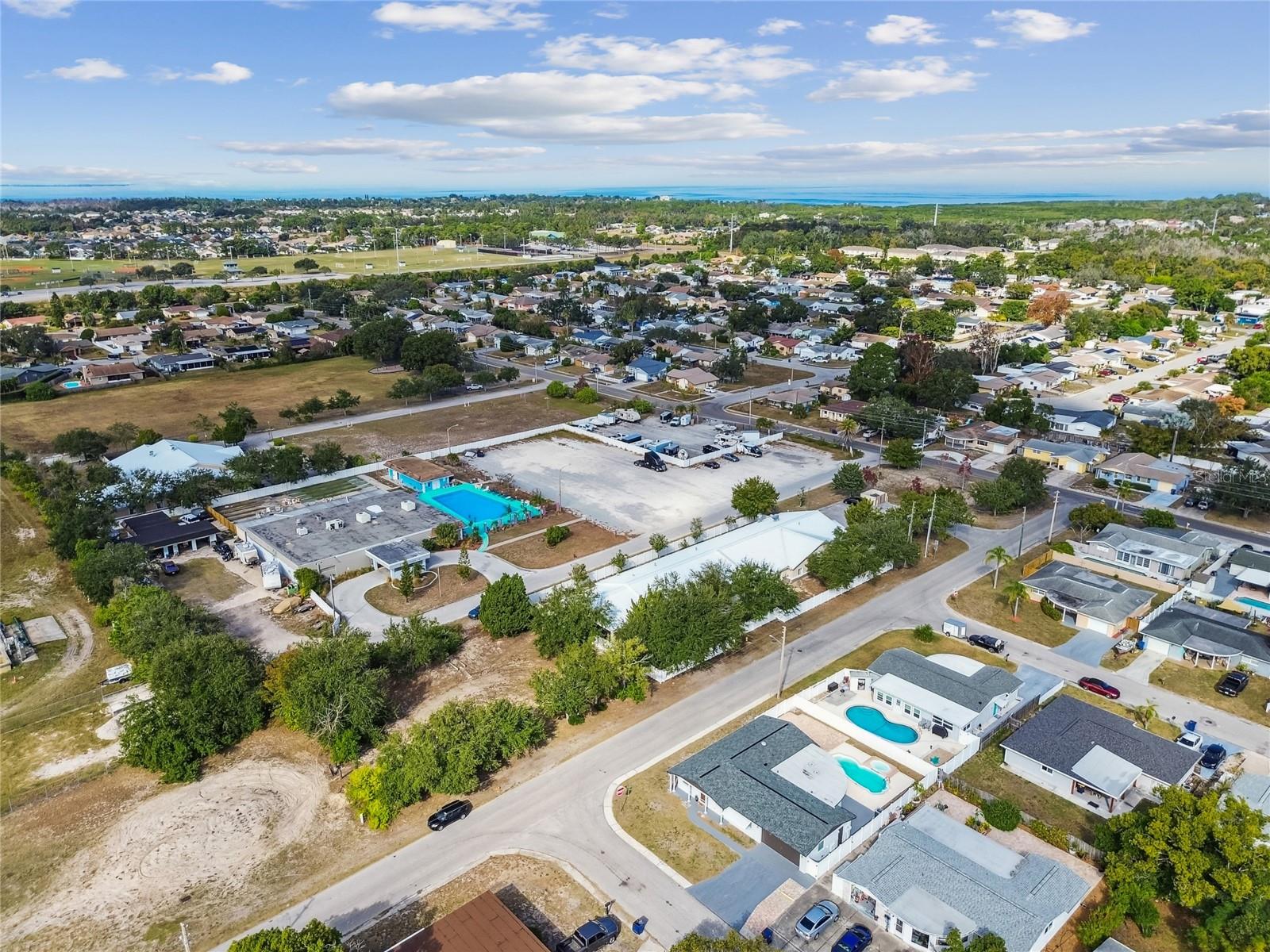 ALOHA GARDENS - Residential