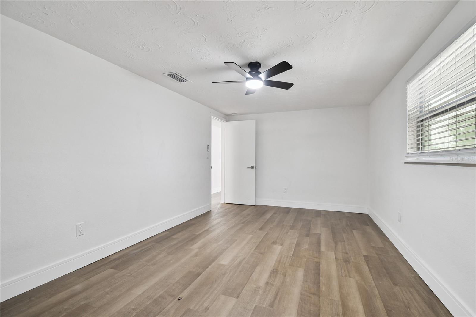 ALOHA GARDENS - Residential