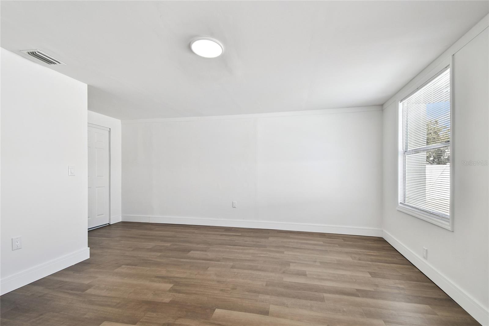 ALOHA GARDENS - Residential