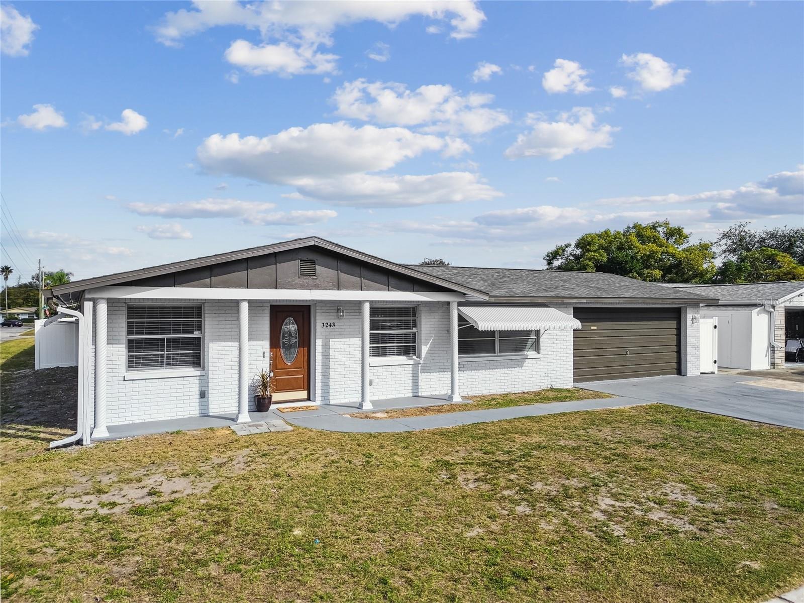 ALOHA GARDENS - Residential