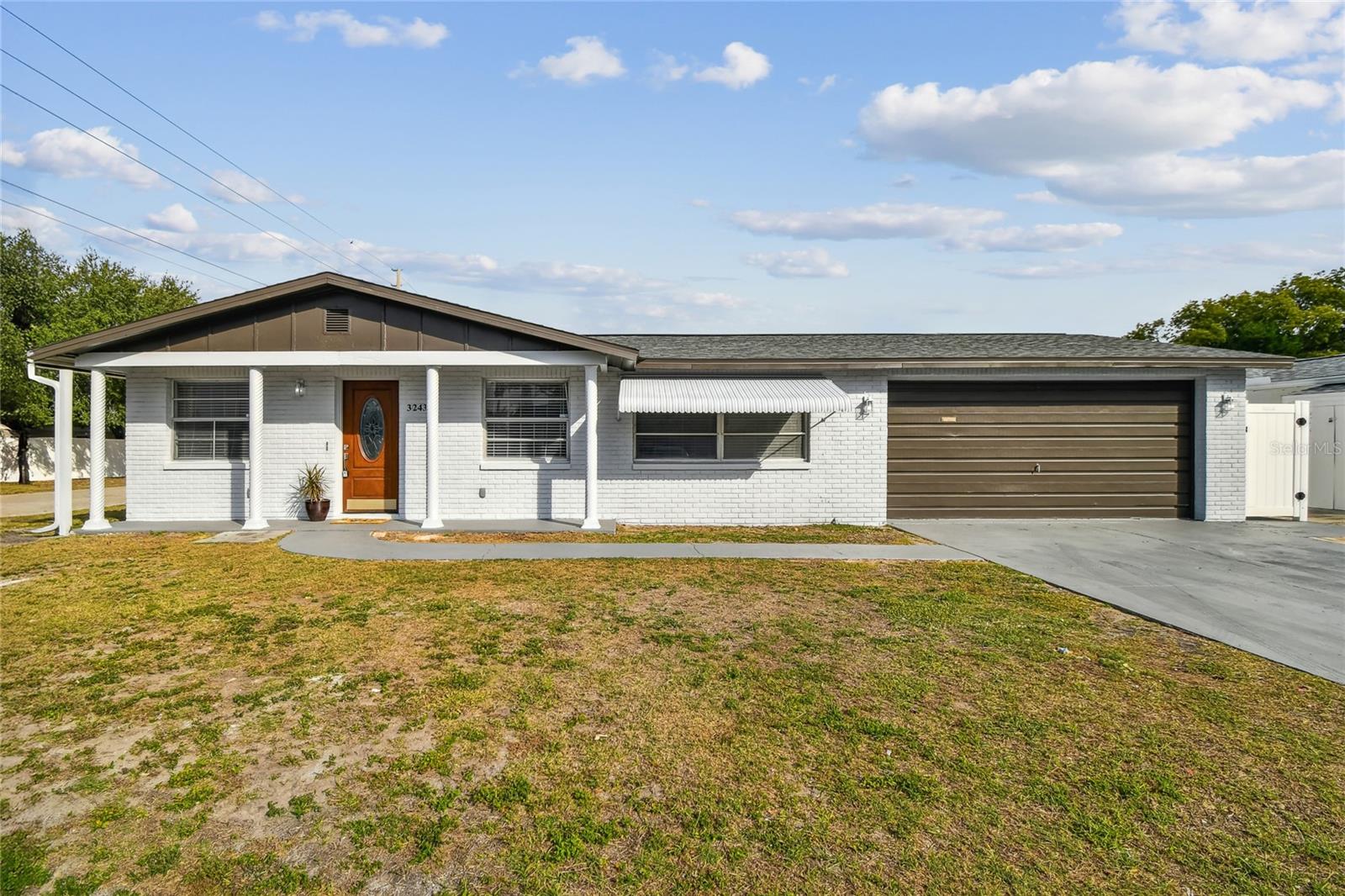 ALOHA GARDENS - Residential