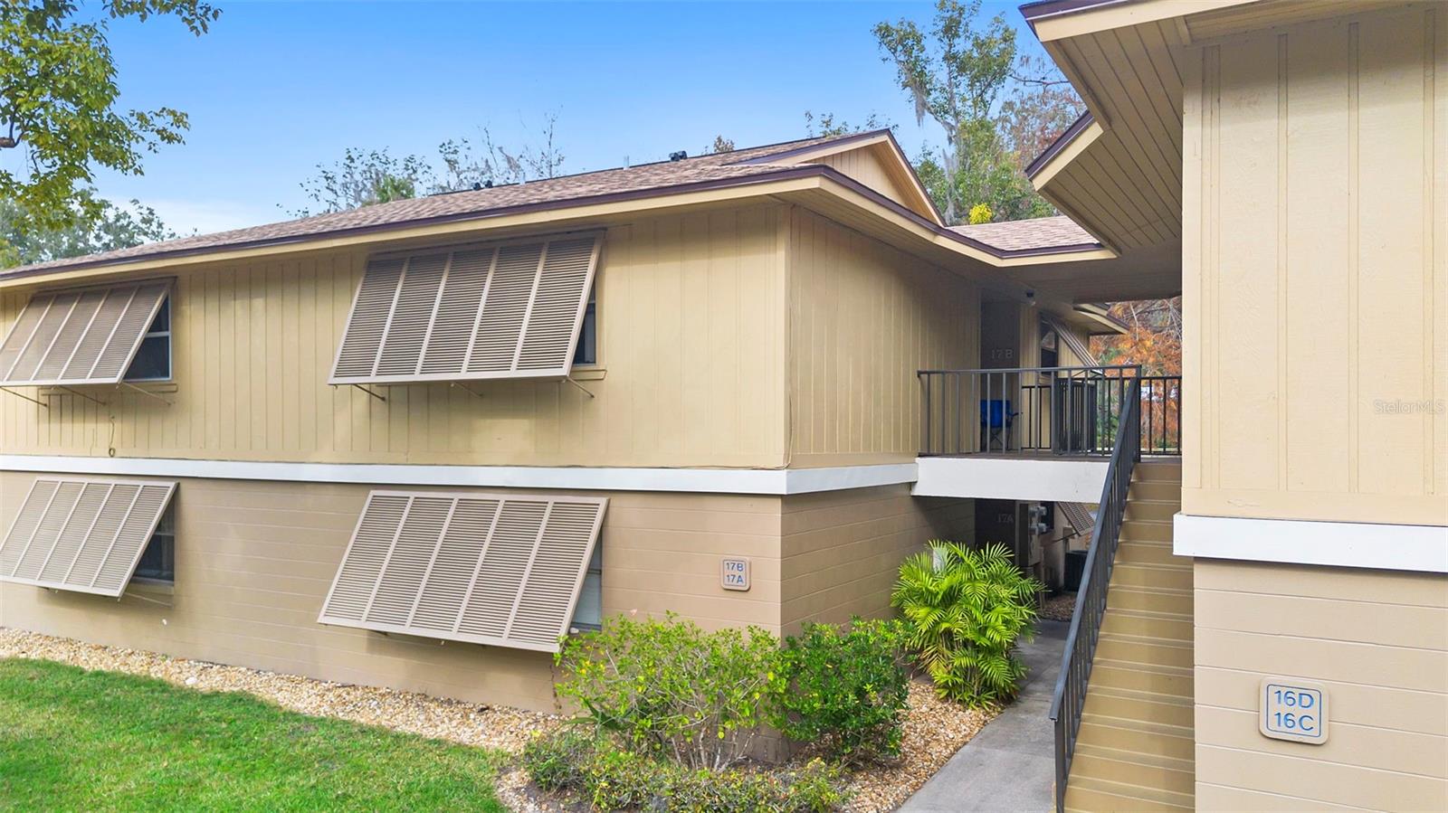 LAKESIDE CONDO APTS - Residential