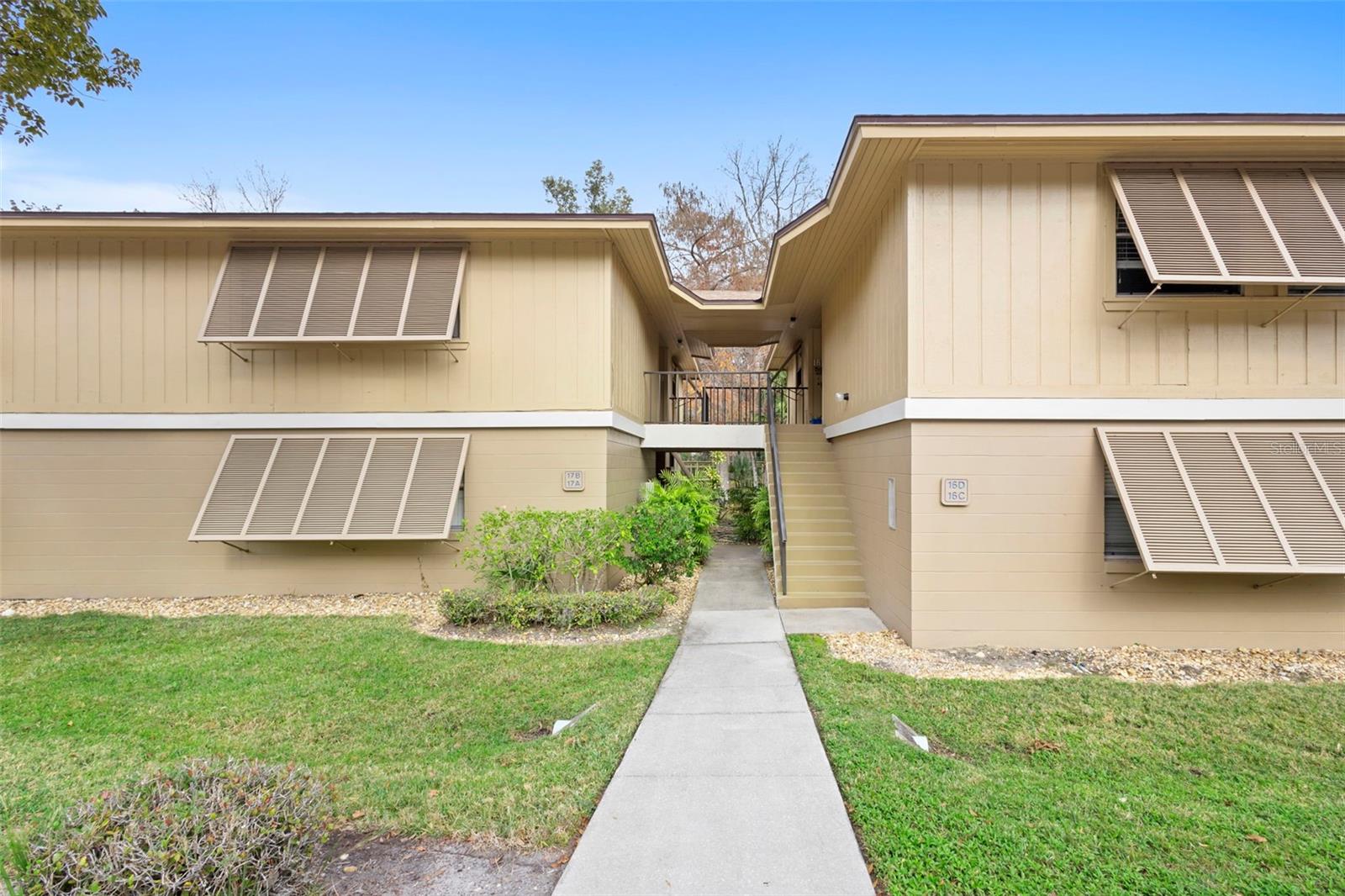 LAKESIDE CONDO APTS - Residential