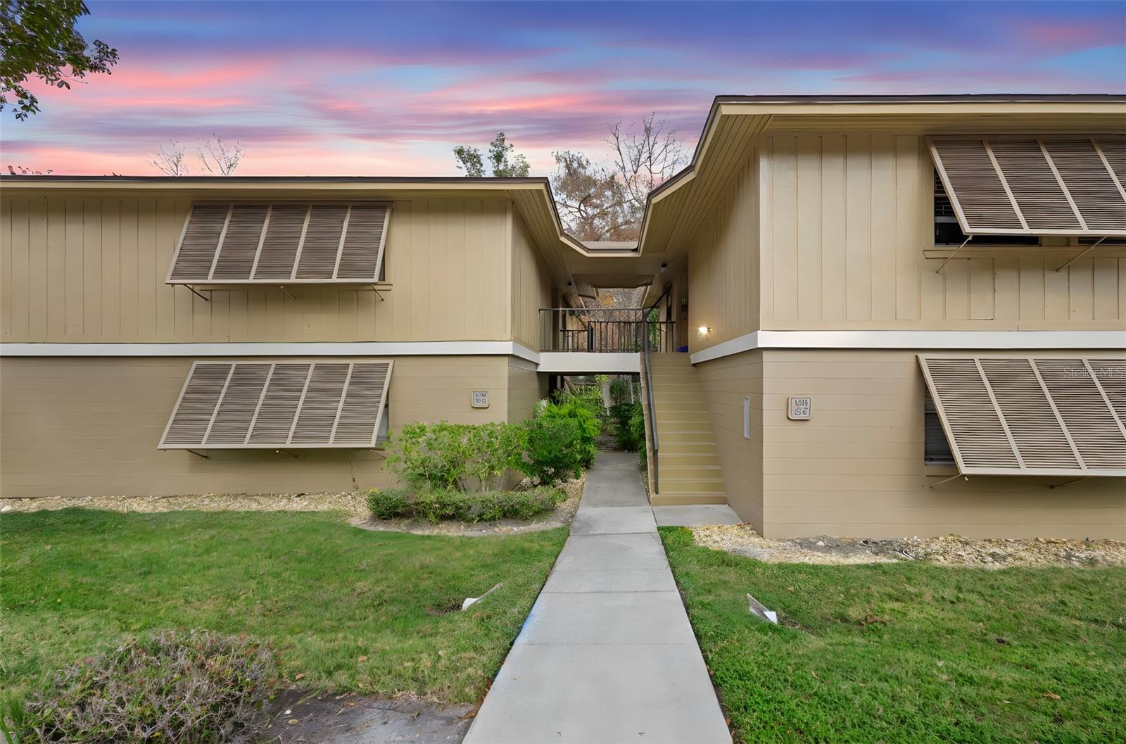 LAKESIDE CONDO APTS - Residential