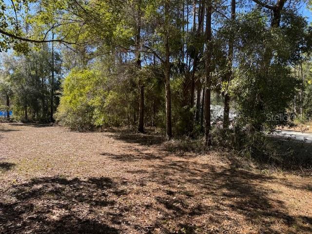 HOLIDAY HEIGHTS UNIT 02 - Land