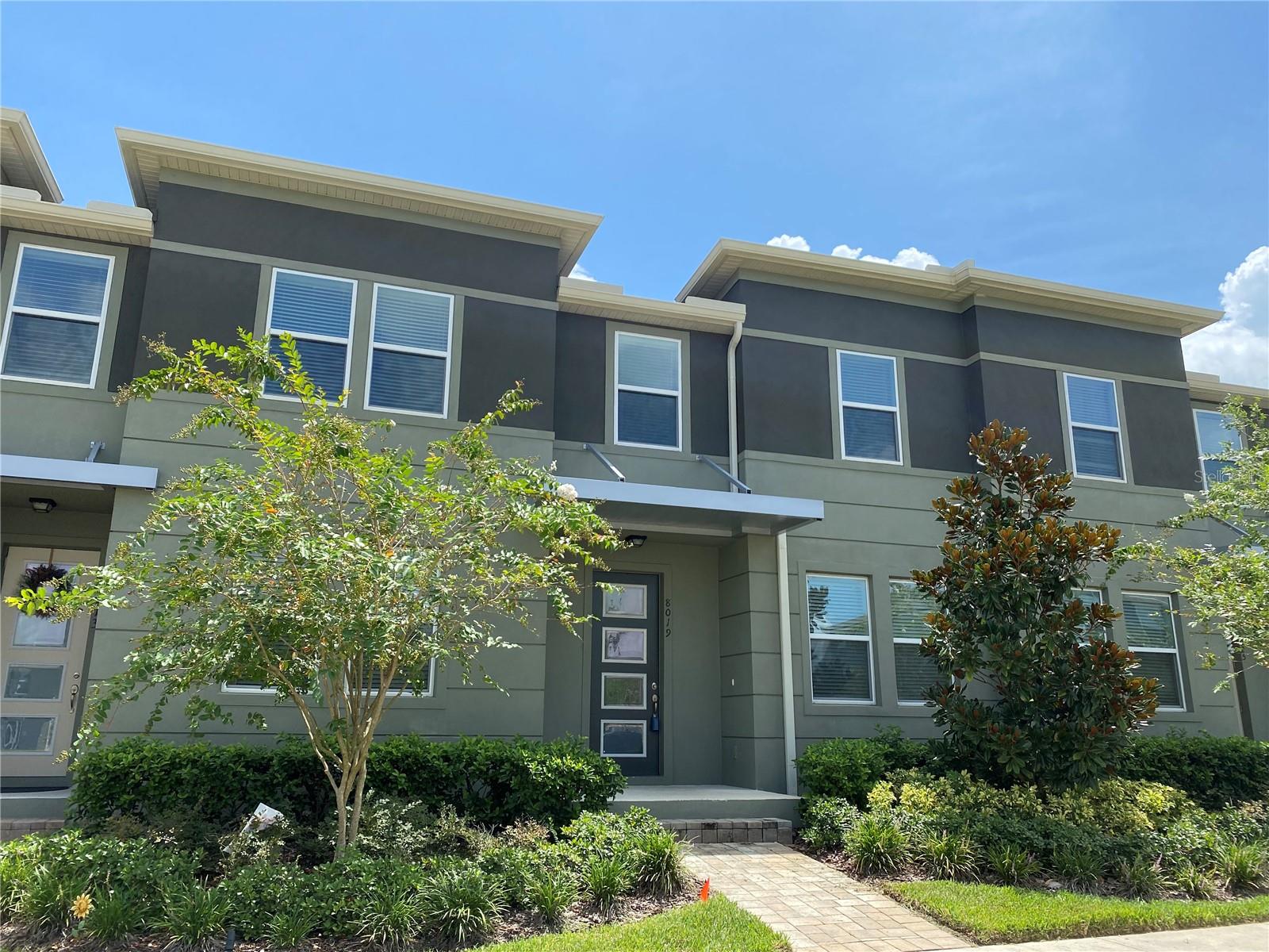 HAWKSMOOR-PH 1 - Residential Lease