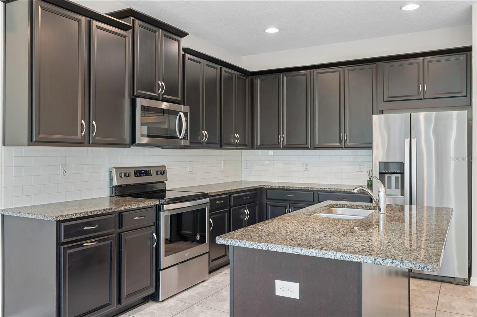 HAWKSMOOR-PH 1 - Residential Lease