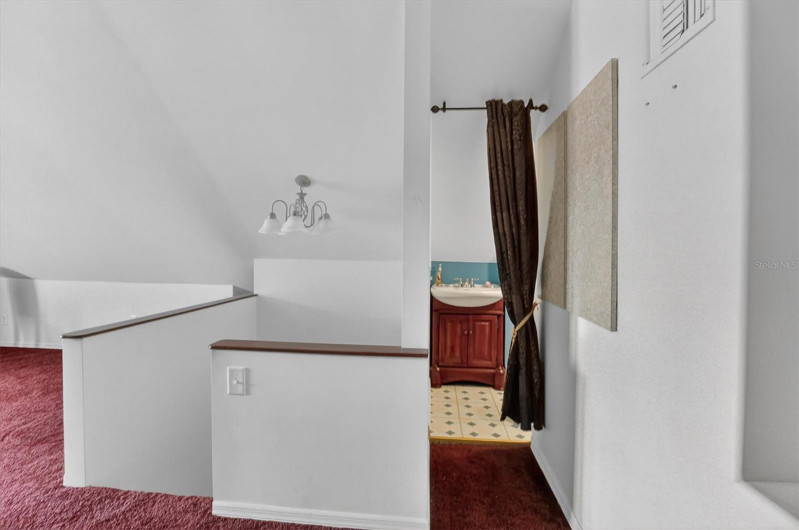 AVON PARK LAKES - Residential