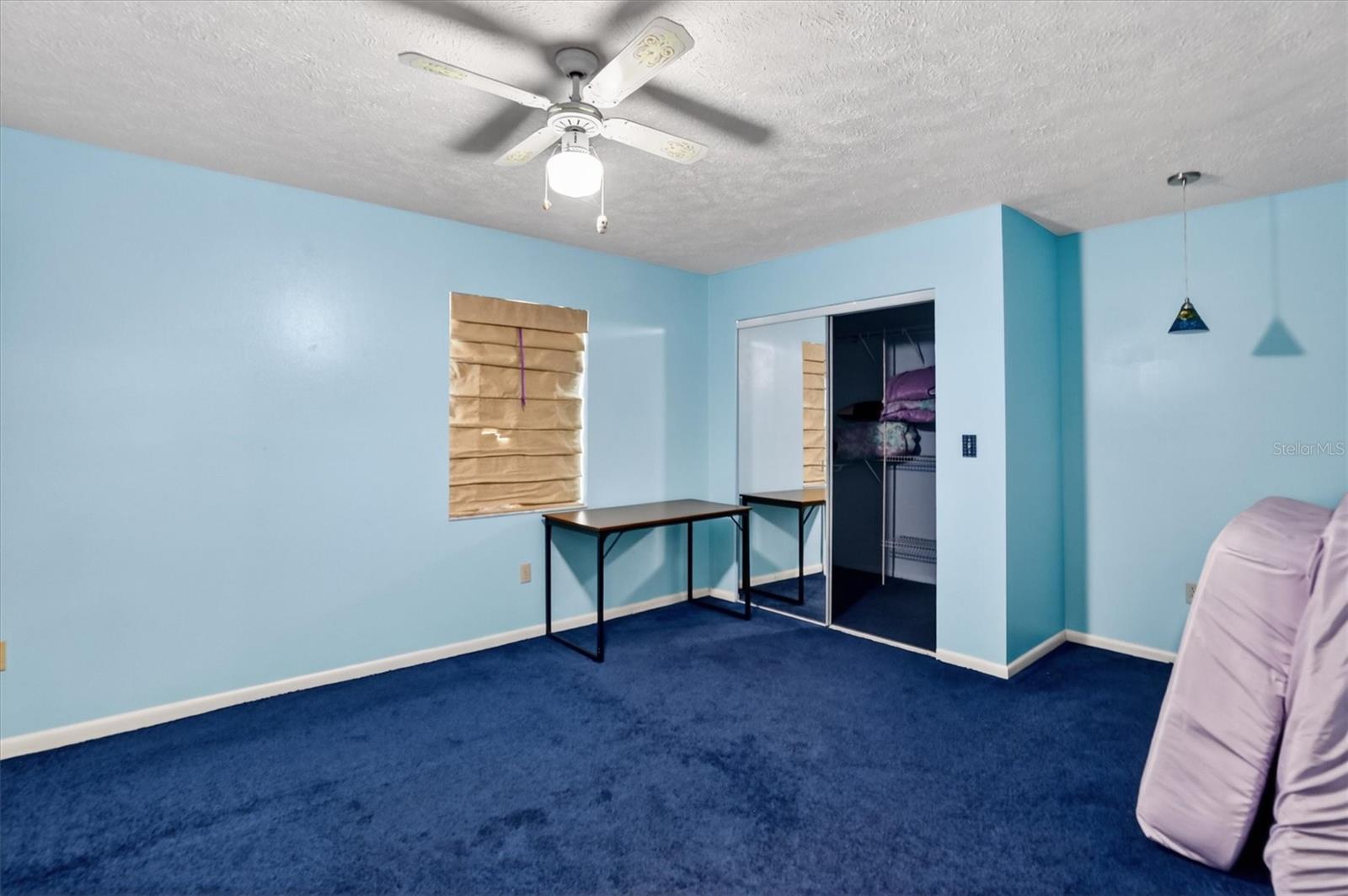 AVON PARK LAKES - Residential