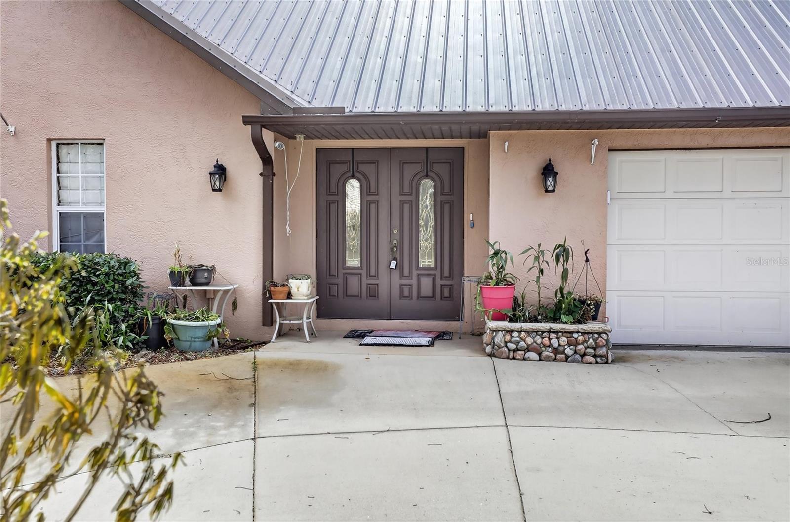 AVON PARK LAKES - Residential