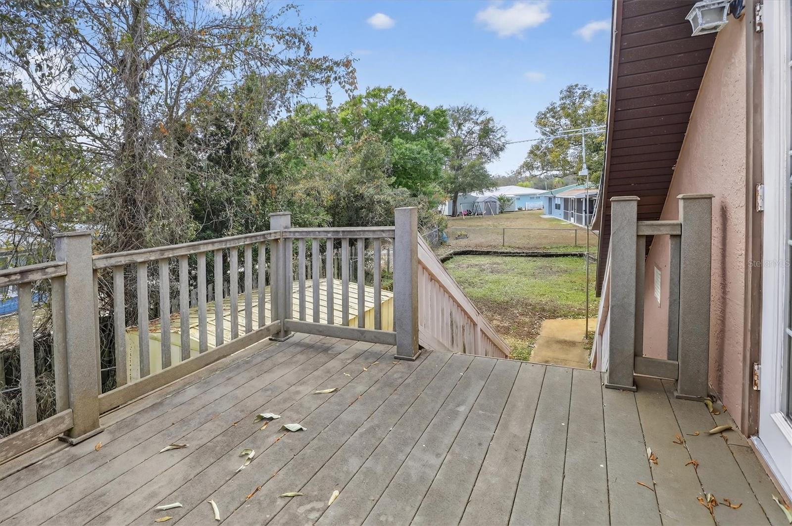 AVON PARK LAKES - Residential