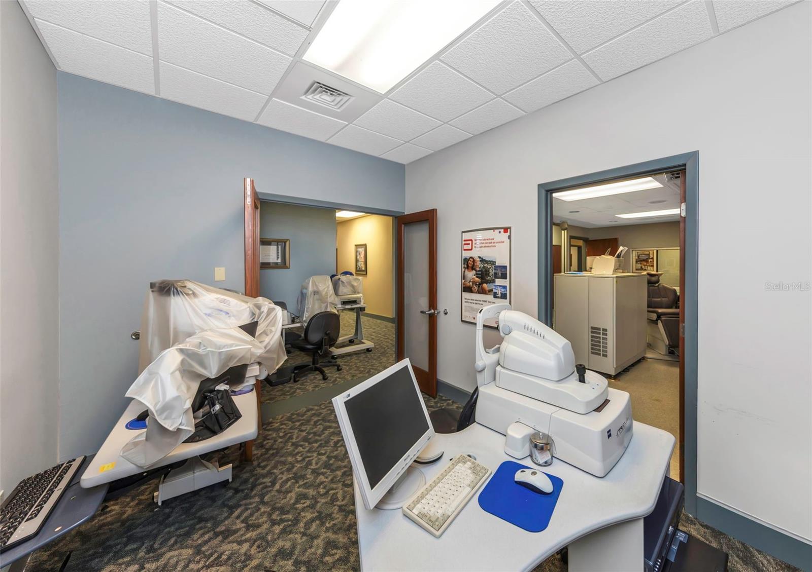 DREW PROFESSIONAL PARK - Commercial Sale