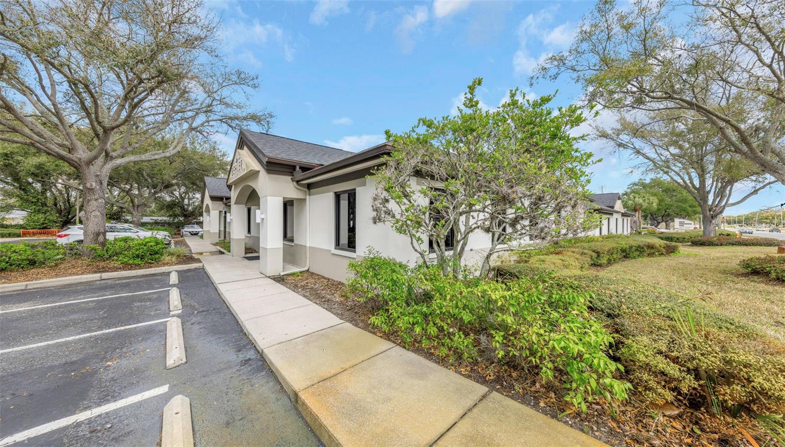 DREW PROFESSIONAL PARK - Commercial Sale