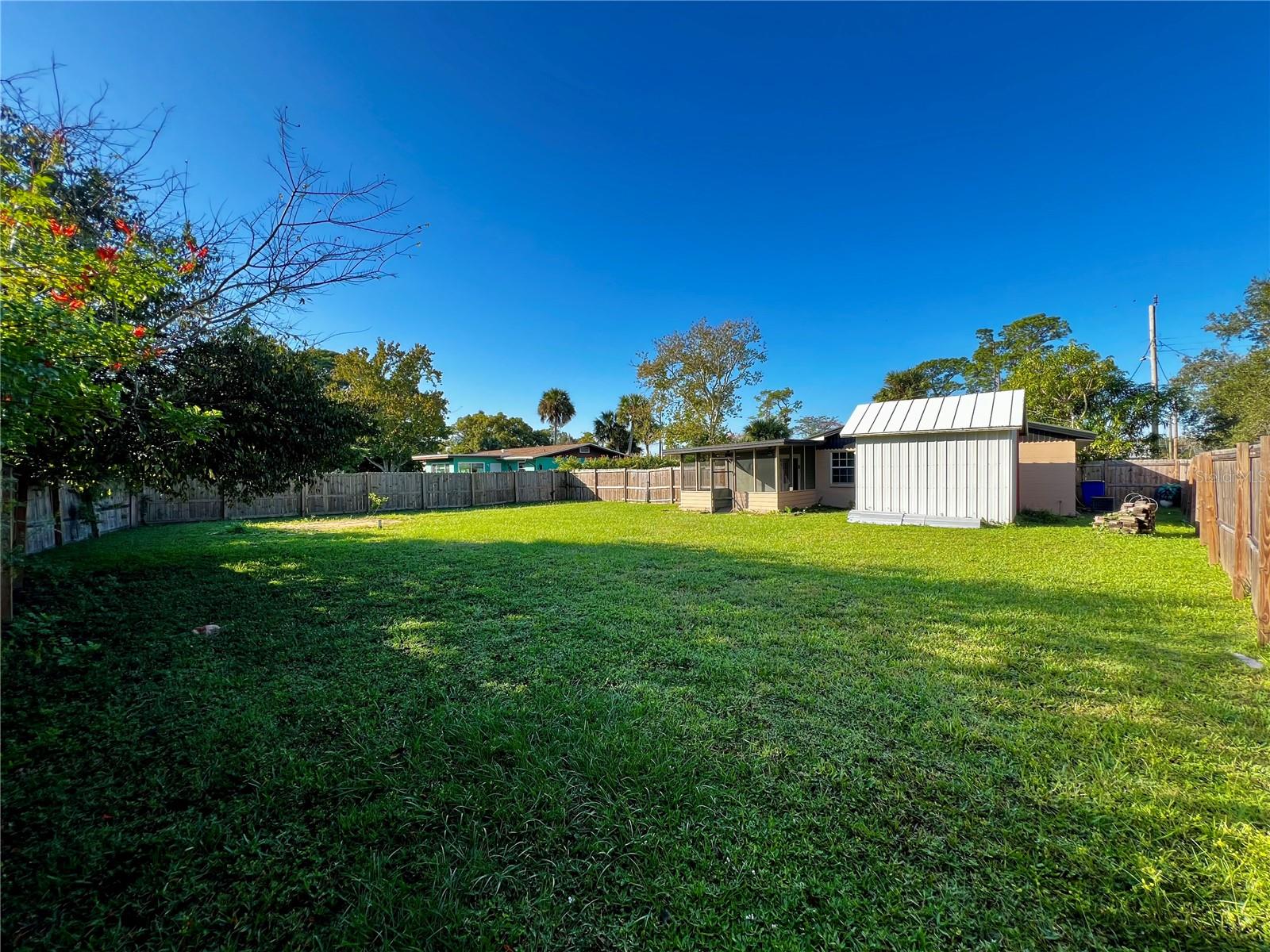 EDGEWATER ACRES UNIT 03 RESUB - Residential