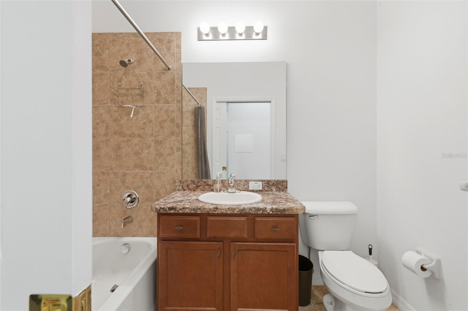 HAMPTON VILLAGE AT RIVER RIDGE PH 01 - Residential