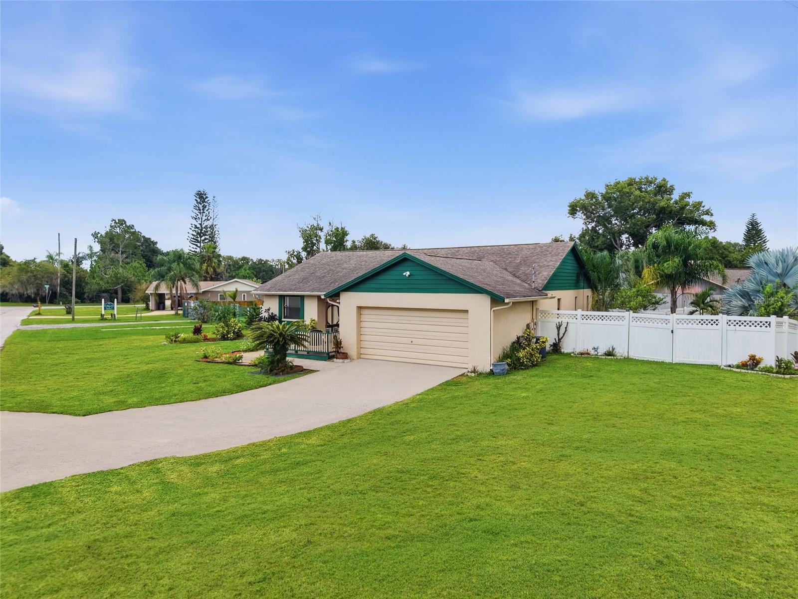 3179 LAKE SAXON DRIVE