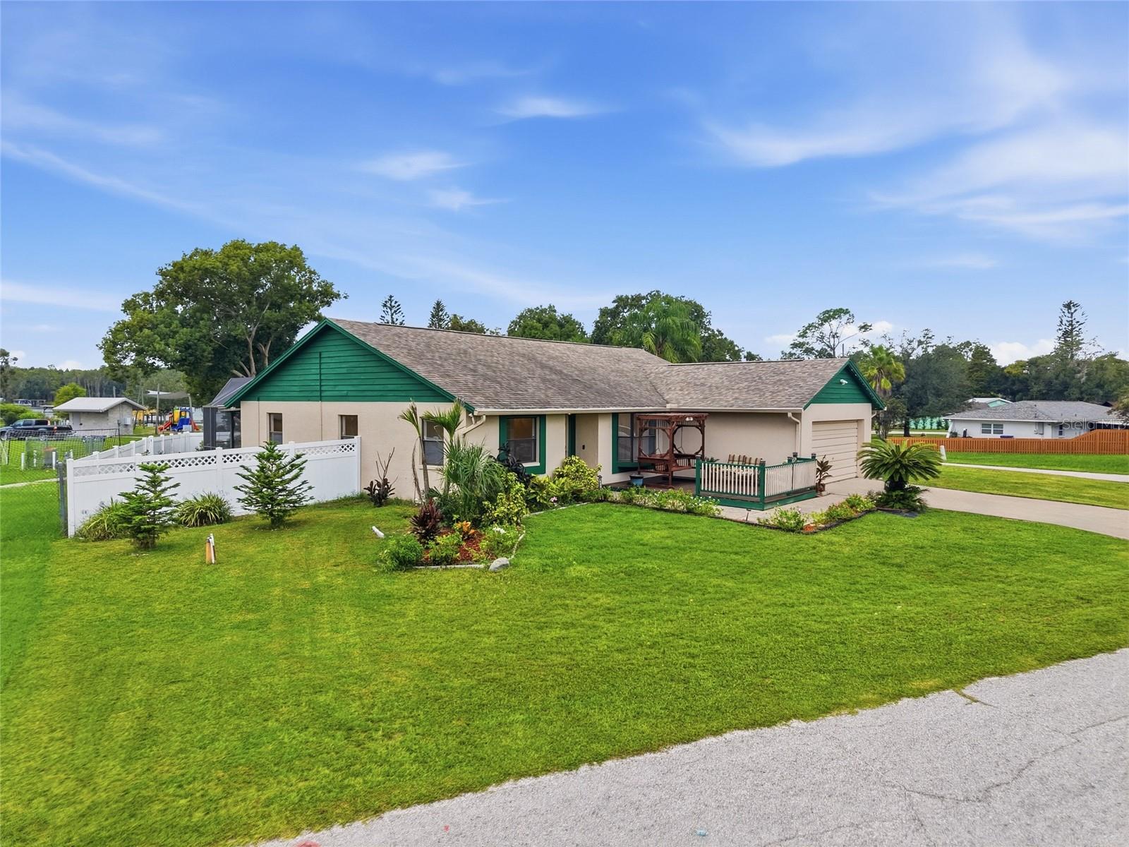3179 LAKE SAXON DRIVE