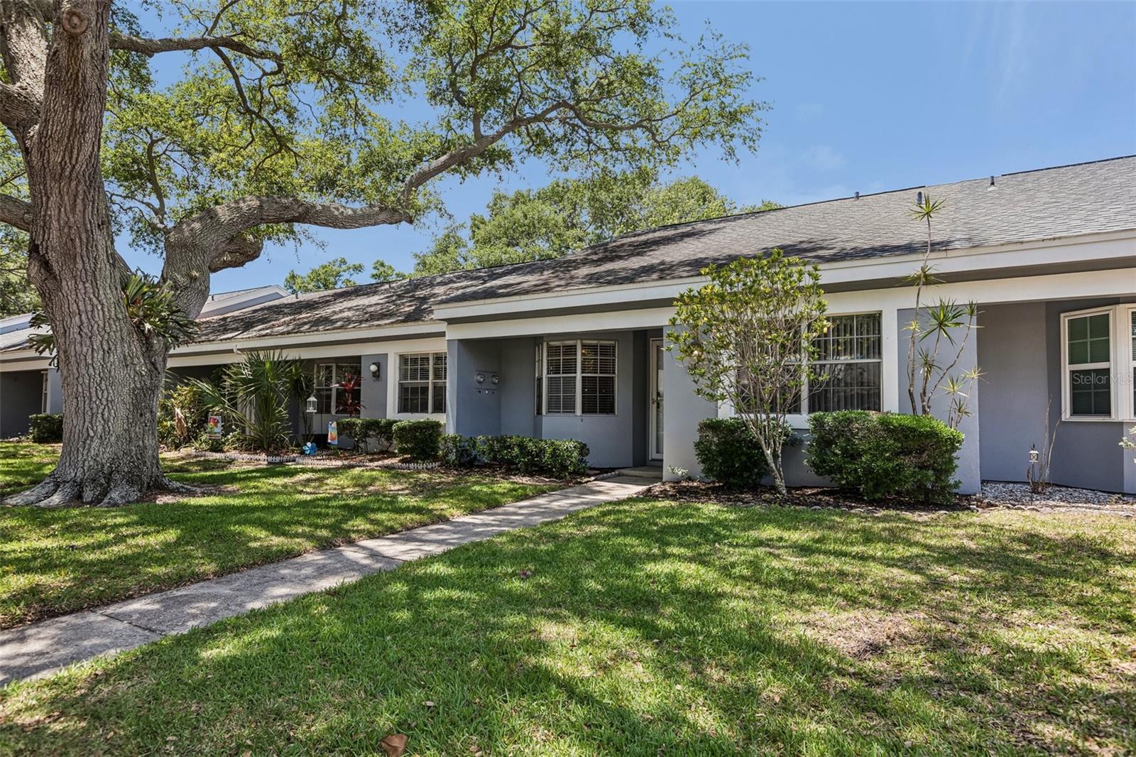 BAY TOWNE WEST - Residential