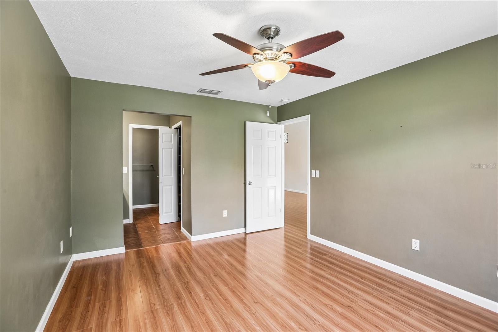 BAY TOWNE WEST - Residential