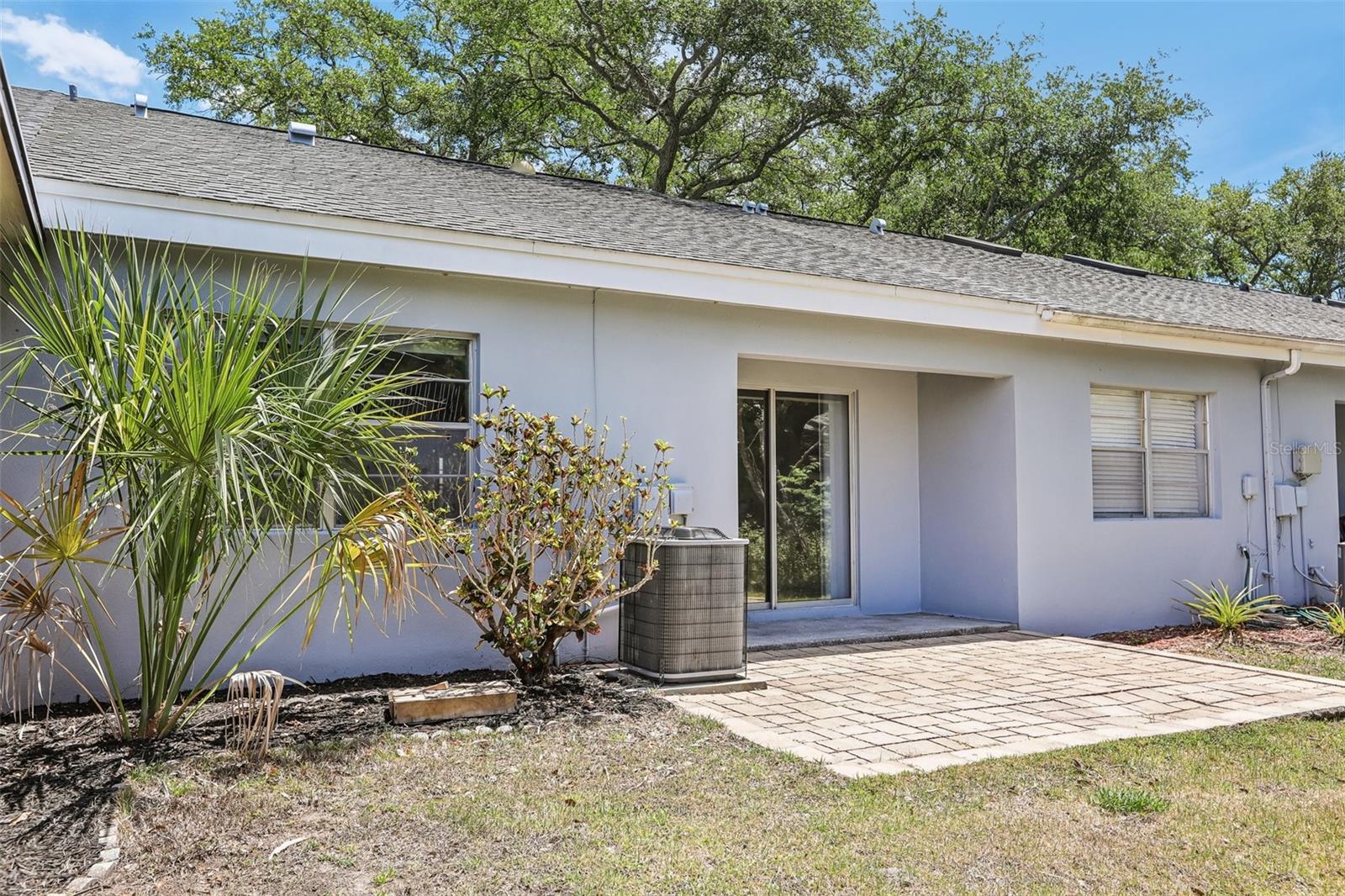 BAY TOWNE WEST - Residential