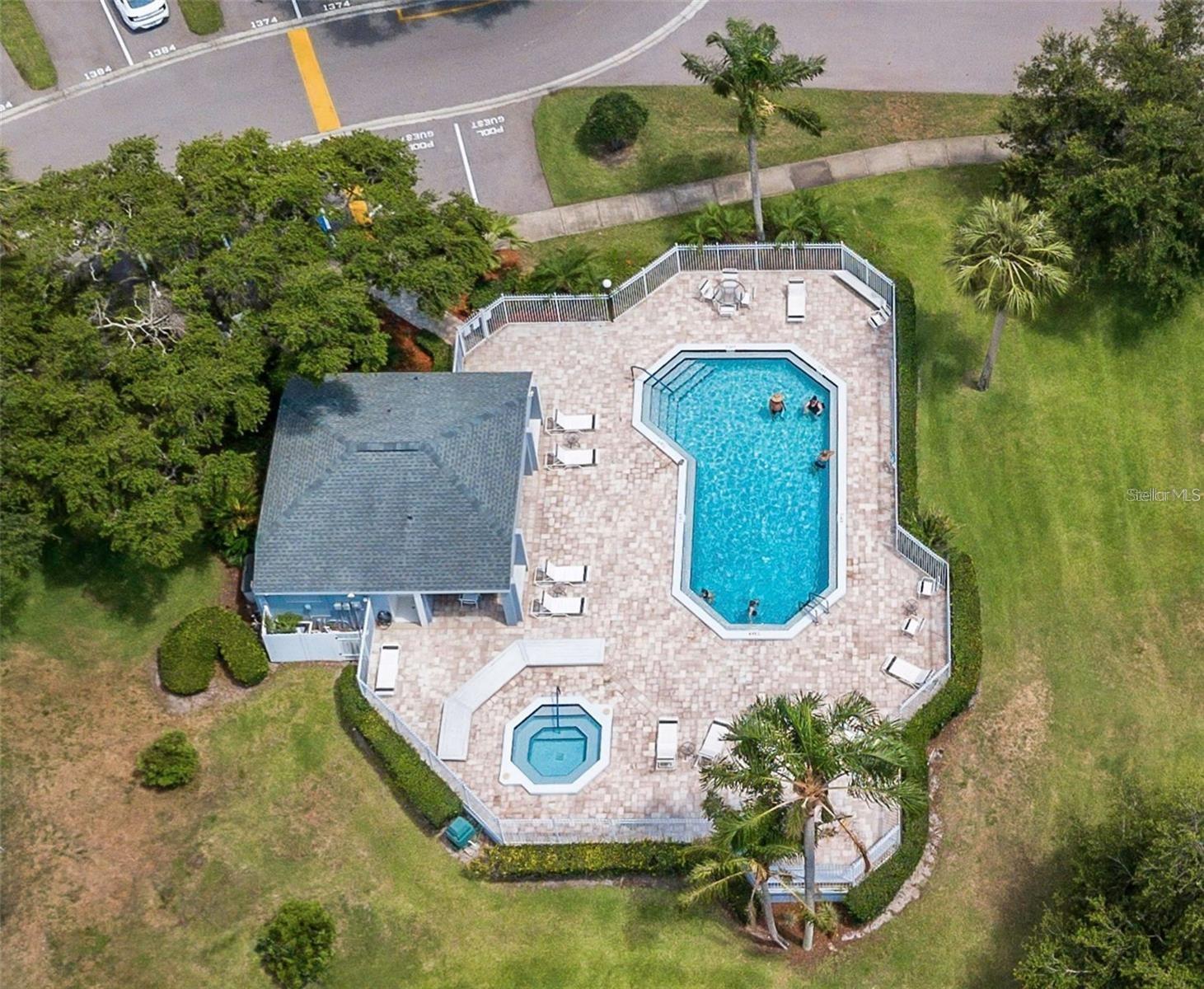 BAY TOWNE WEST - Residential