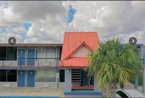 Photo of 43420 Highway 27 #414, Davenport, FL 33837 (MLS # O6356586)