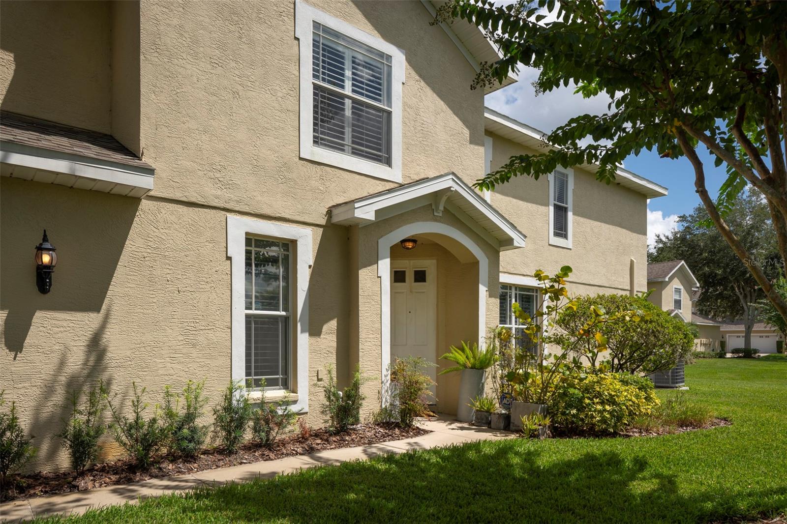 Photo 4 of 33 of 6532 SPRING OAK COURT townhome